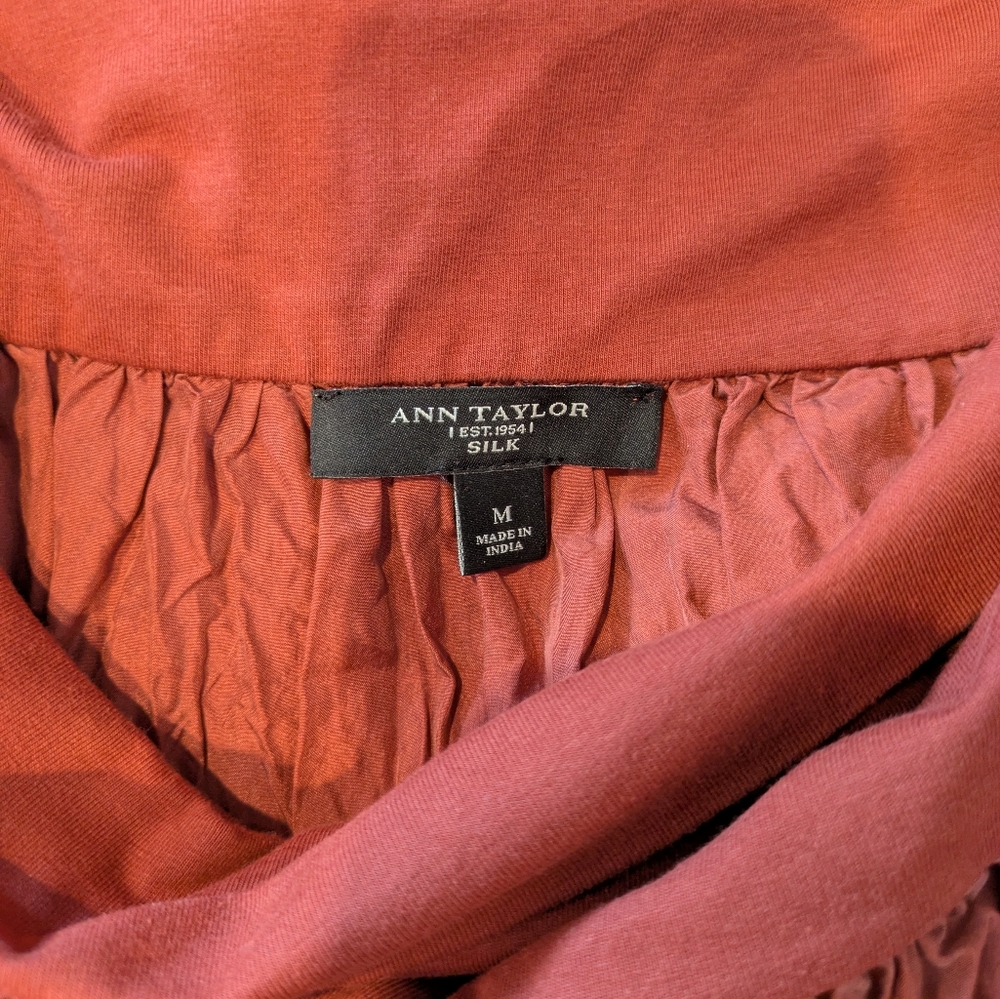 Ann Taylor Silk Skirt - Picture 3 of 7